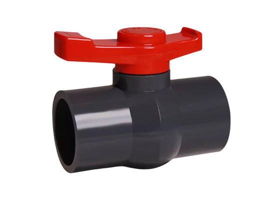 UPVC Compact Square Butterfly Ball Valve delen met handvat 4 inch