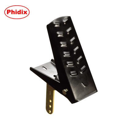 CH530/CH531 Heavy-Duty Throttle Pedals voor Trucks & Off-Road Machinery. Dual-Configuration Spring-Loaded Return System. OEM-Ready Duurzaam ontwerp met laag onderhoud en corrosiebestendigheid.